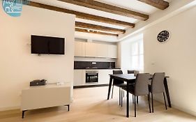 Cavana 10 Tirabora Short Rent