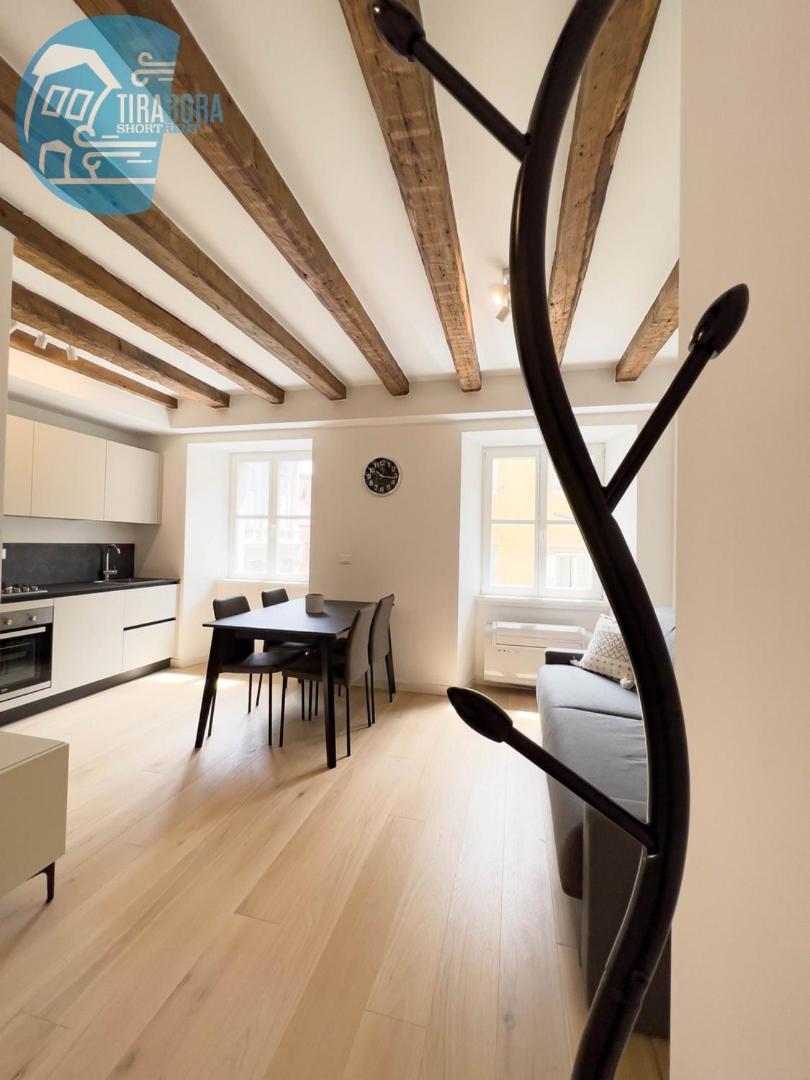 Cavana 10 Tirabora Short Rent Triest Zewnętrze zdjęcie